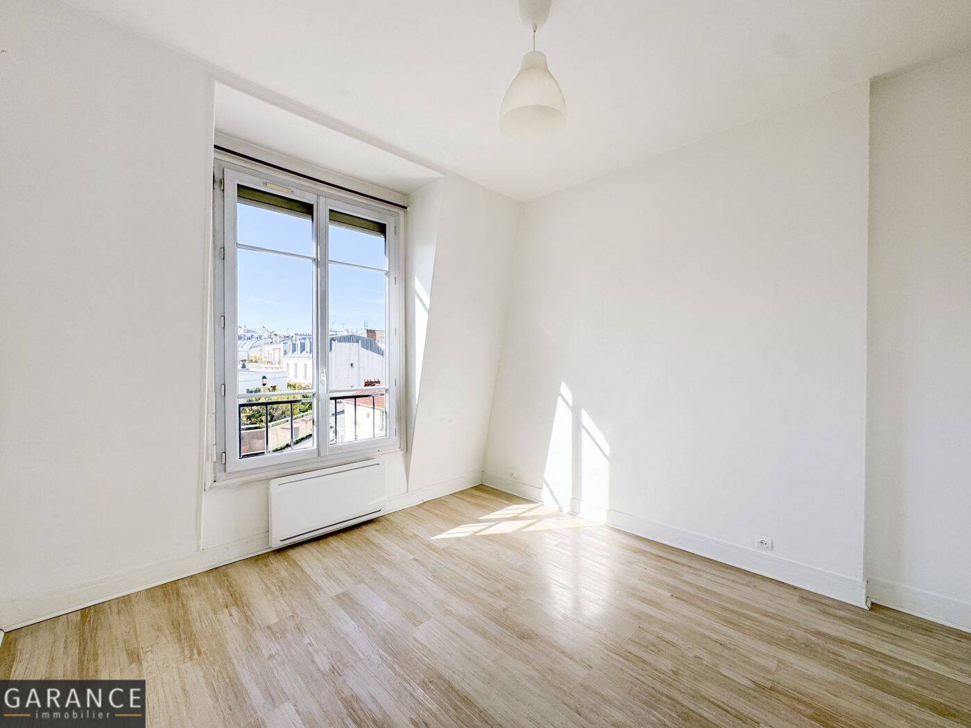 Appartement 2 pièces 35 m² · à Paris 14ème Arrondissement · 35 m² · 328 000 €