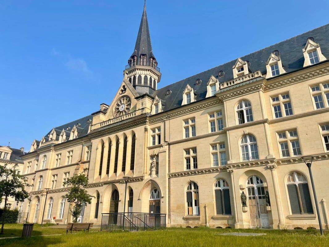 Appartement 3 pièces 80 m² · à Caen · 80,4 m² · 1 000 €/mois
