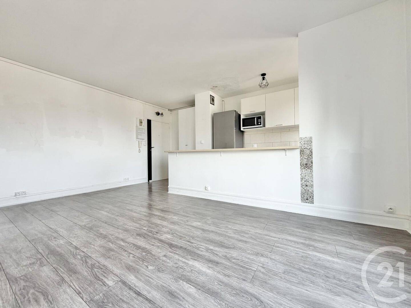 Appartement 2 pièces 40 m² · à Saint-Denis · 40,3 m² · 950 €