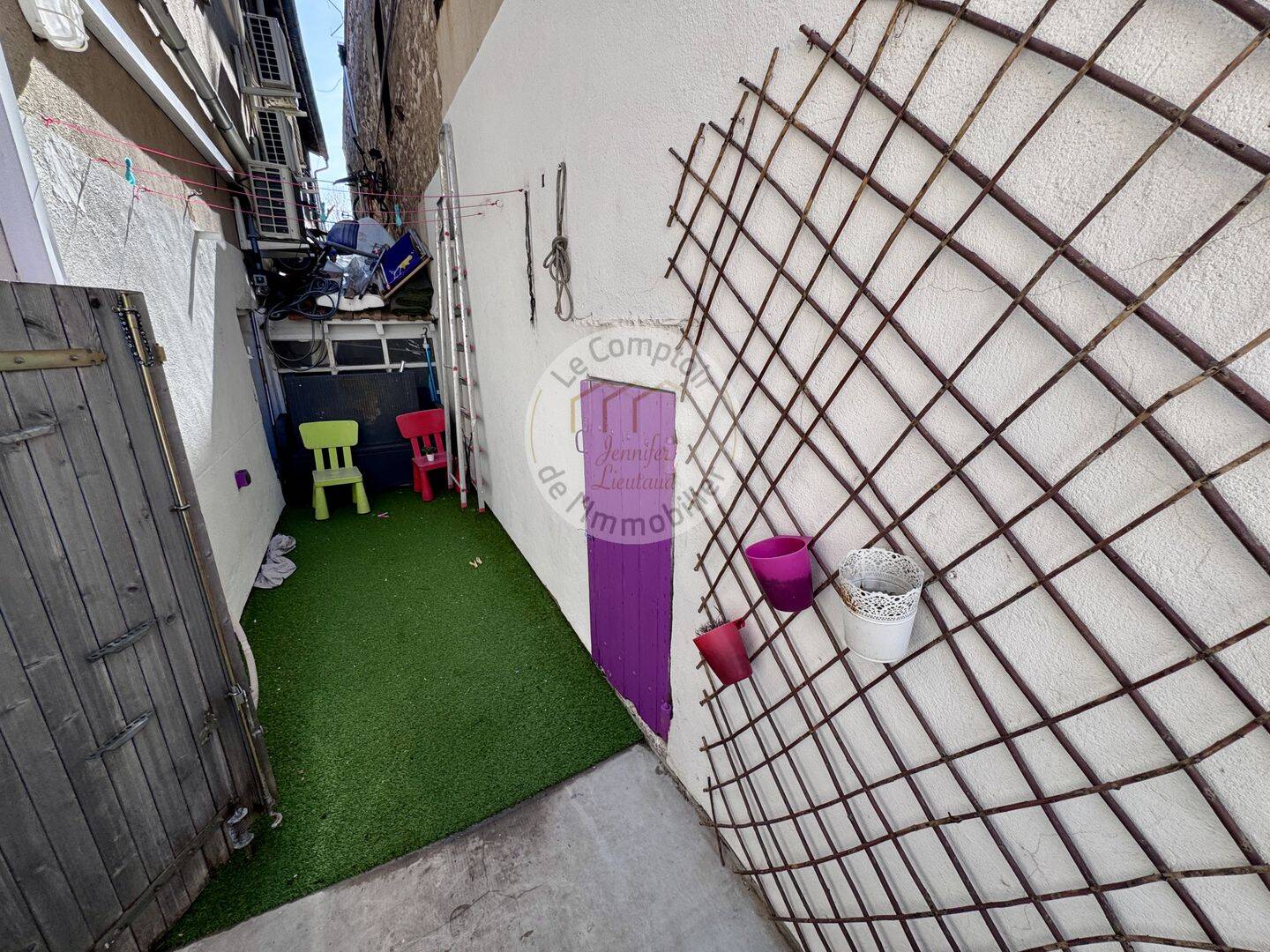Appartement 4 pièces 93 m² · à Marseille 16ème Arrondissement · 92,8 m² · 185 000 €