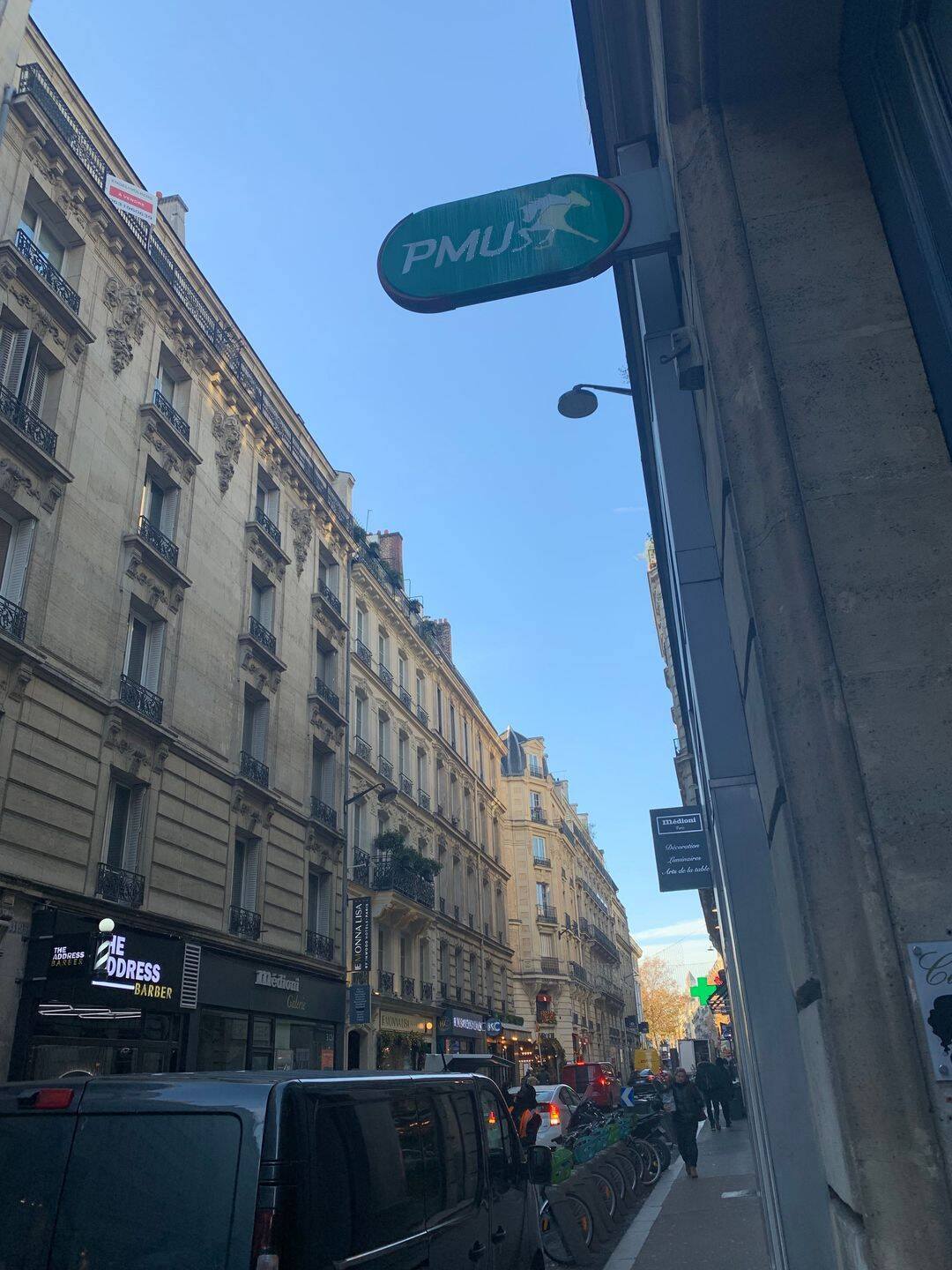 Appartement 1 pièce 16 m² · à Paris 8ème Arrondissement · 16 m² · 1 100 €