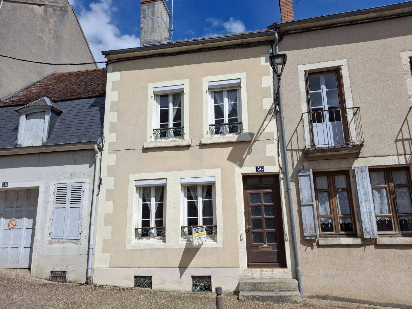 Maison 5 pièces 111 m² · à La Charite sur Loire · 111 m² · 39 900 €