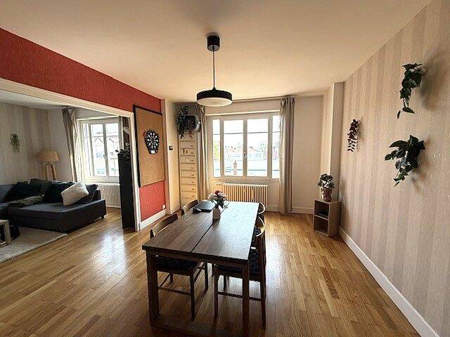 Appartement 4 pièces 82 m² · à Dijon · 82,4 m² · 880 €