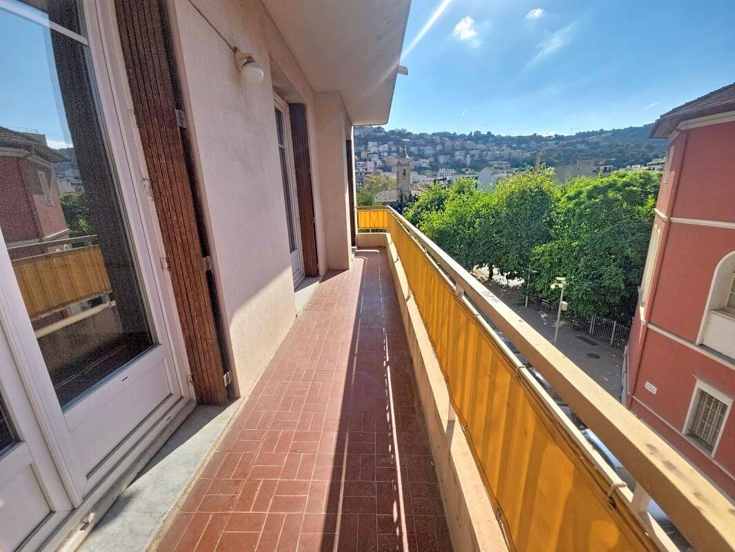 Appartement 4 pièces 85 m² · à Nice · 85,3 m² · 300 000 €
