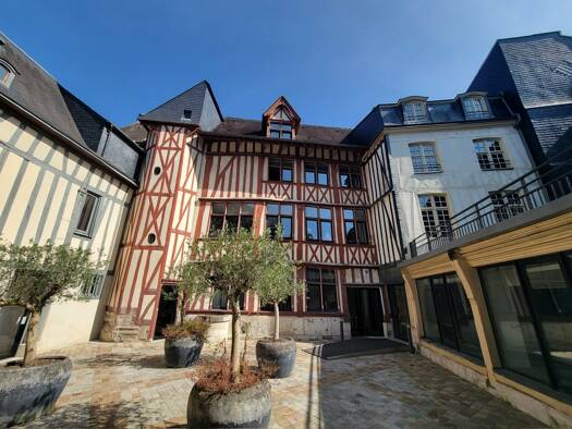 Appartement à vendre 139 500 € 2 pièces 1 chambre 50 m² Étage 1/3 Vieux Marché-Cathédrale Rouen 76000