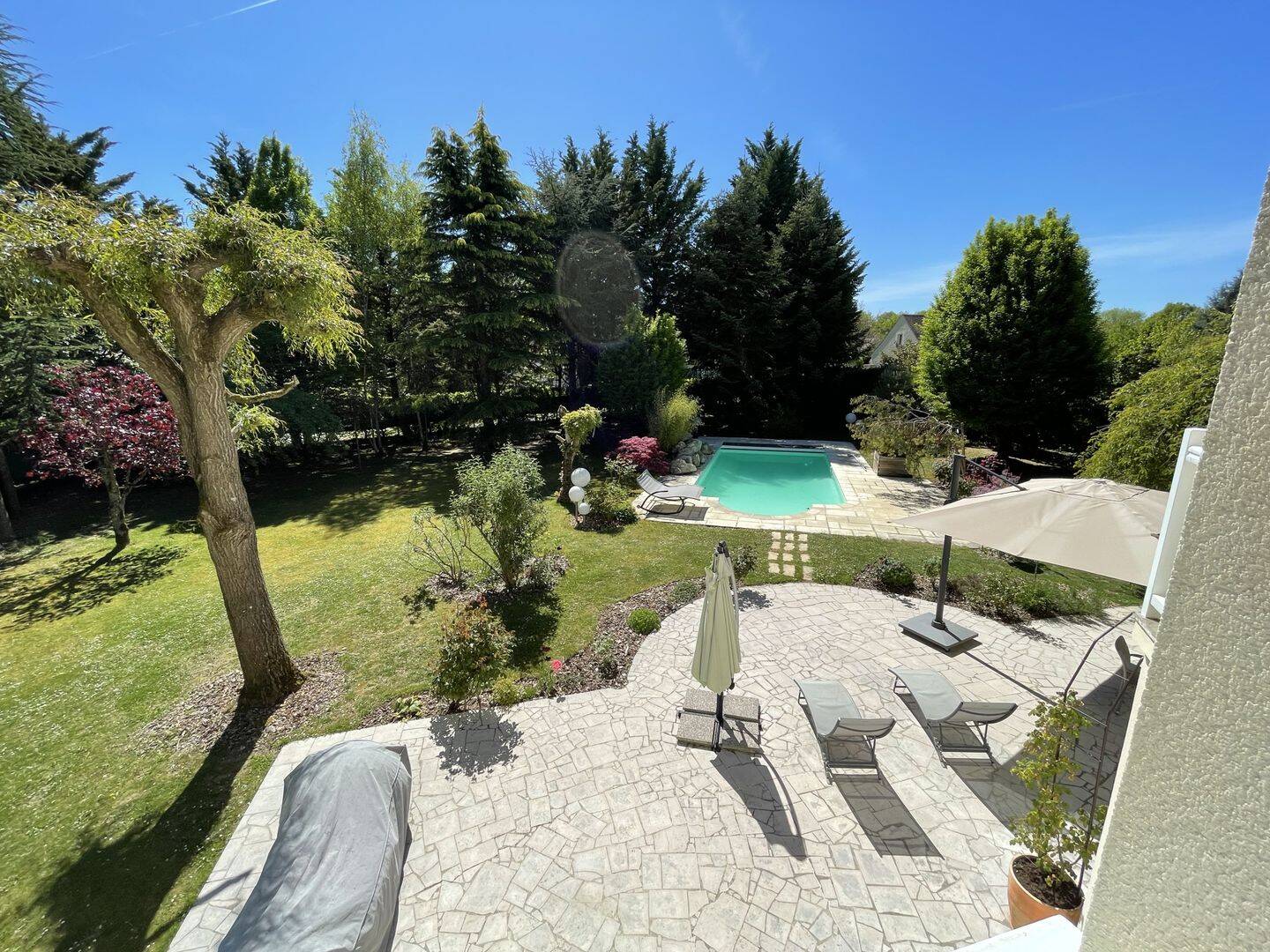 Maison 9 pièces 300 m² · à Pierrefonds · 300 m² · 851 000 €