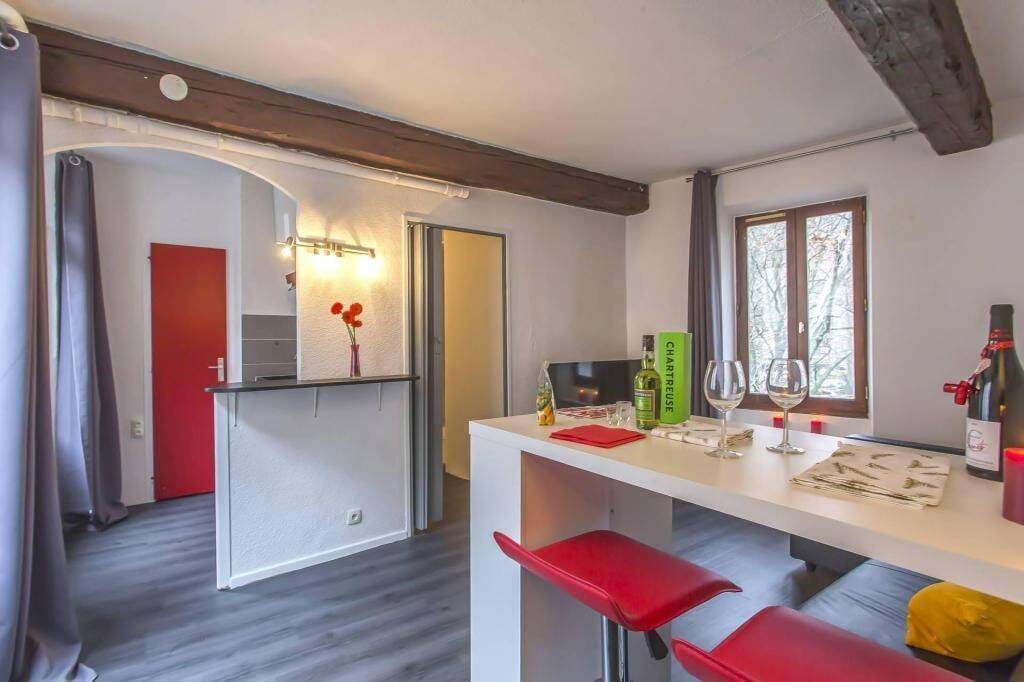 Appartement 1 pièce 24 m² · à Grenoble · 24 m² · 550 €