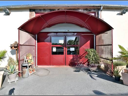 Local commercial à vendre 350 000 € 310 m² de surface de vente Pacy-sur-Eure 27120