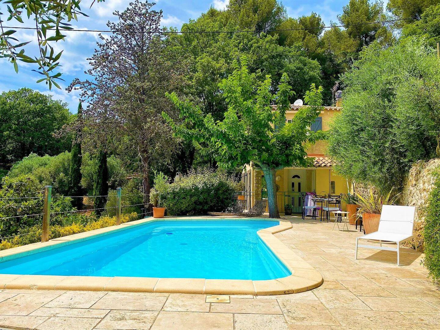 Maison 3 pièces 73 m² · à Auriol · 73 m² · 375 000 €
