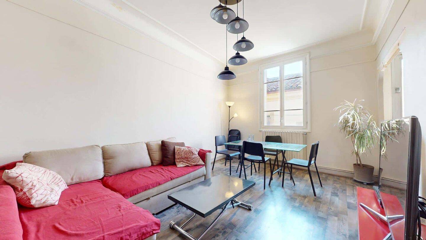 Appartement 1 pièce 15 m² · à Avignon · 15 m² · 393 €