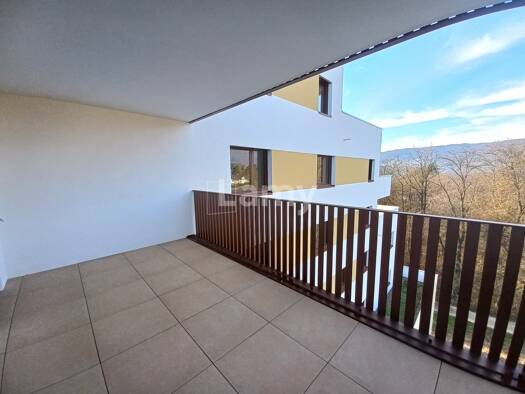 Appartement à louer 1 188 € 4 pièces 91,1 m² Étage 3/5 Les Hauts de Chambéry-Mollard Chambéry 73000