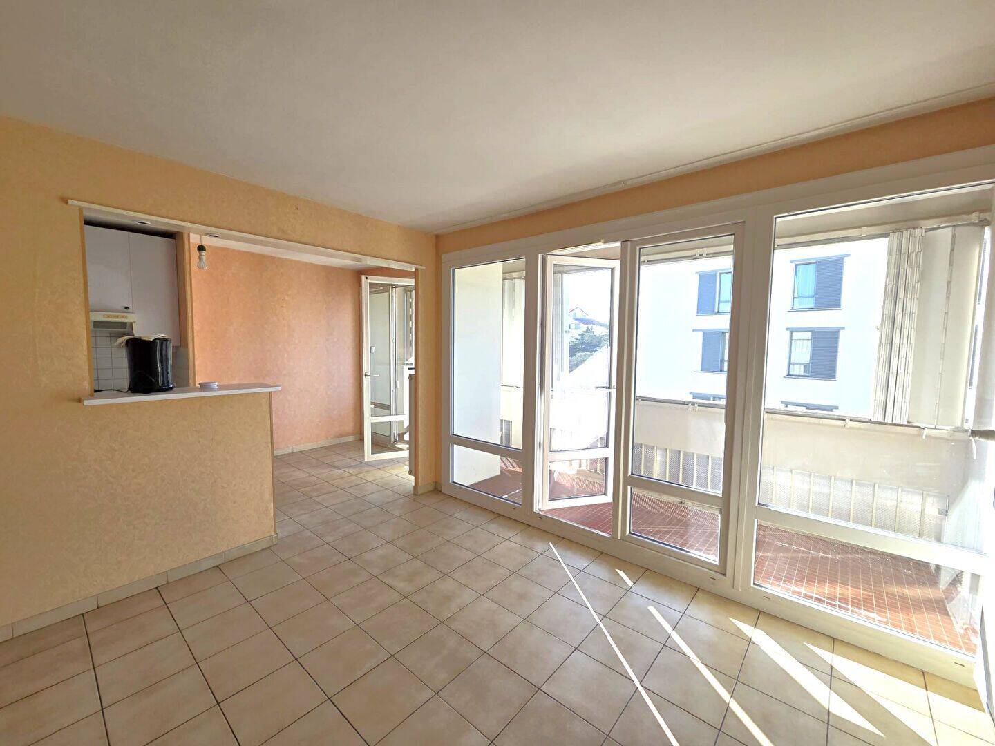 Appartement 4 pièces 77 m² · à Lyon 8ème Arrondissement · 77 m² · 209 140 €