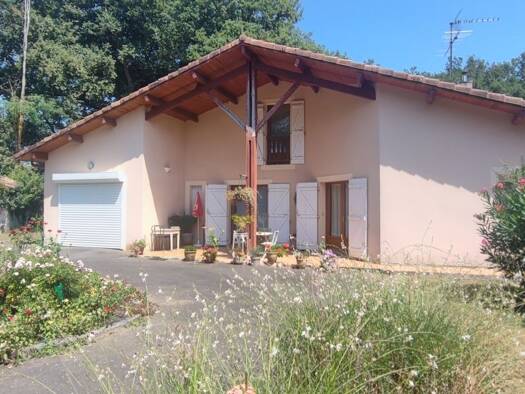 Maison à vendre 275 000 € 4 pièces 3 chambres 129 m² 2 200 m² de terrain Pontonx-sur-l'Adour 40465