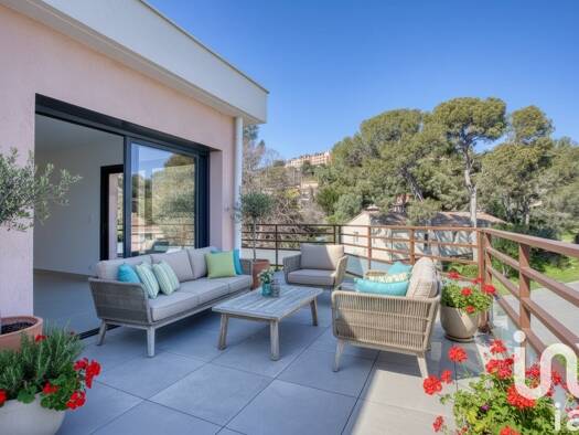 Appartement à vendre 598 000 € 4 pièces 3 chambres 98 m² Étage 2/2 Le Dramont-Agay-Anthéor-Le Trayas Saint-Raphaël 83700