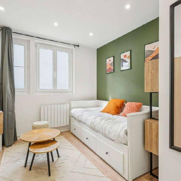 Appartement 1 pièce 15 m² · à Paris 16ème Arrondissement · 15 m² · 840 €/mois