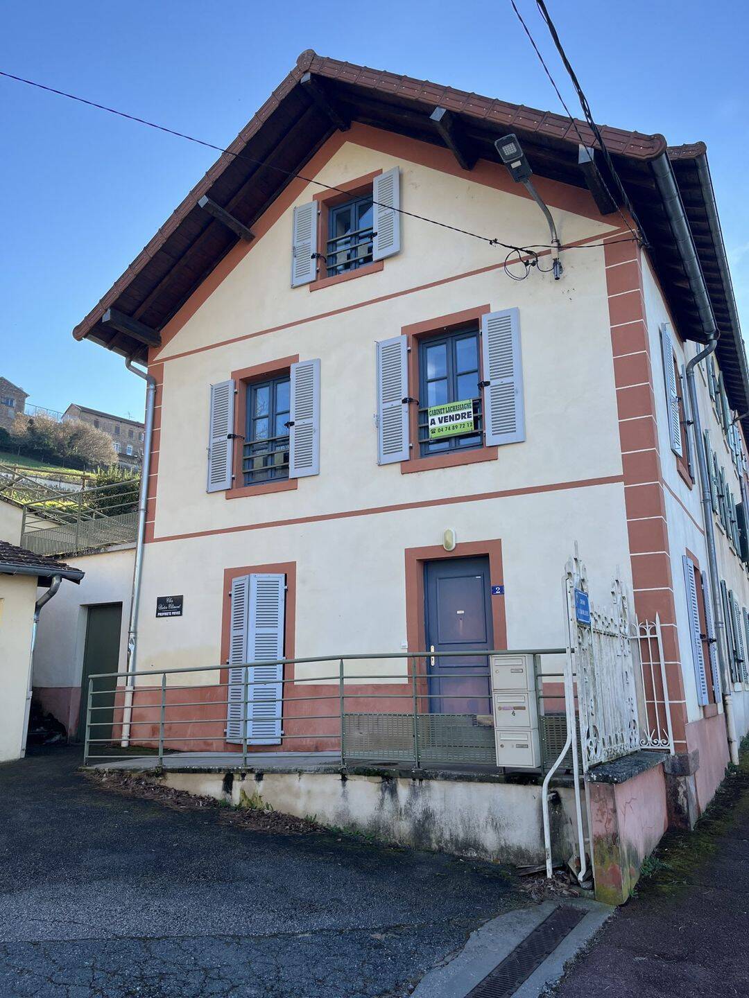 Appartement 3 pièces 42 m² · à Thizy-les-Bourgs · 42 m² · 59 000 €