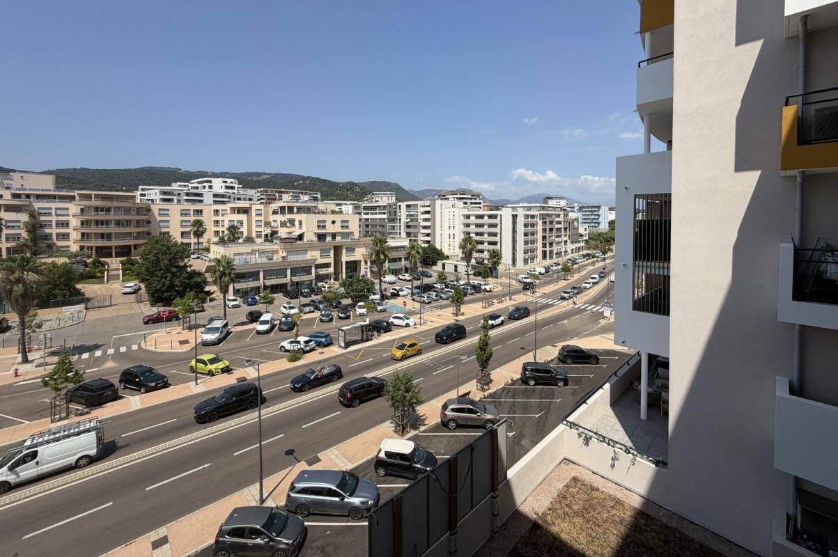 Appartement 1 pièce 29 m² · à Ajaccio · 29 m² · 630 €