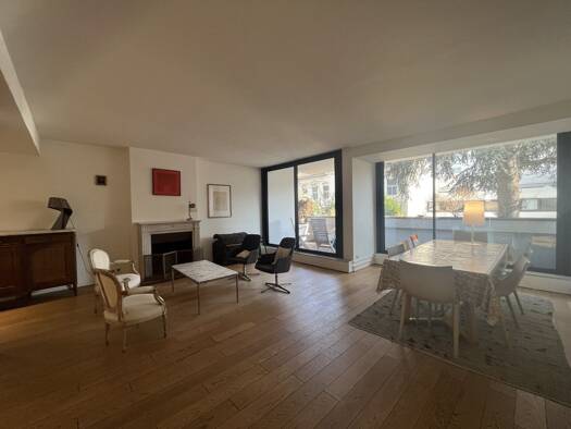 Appartement à vendre - Première occupation 555 000 € 6 pièces 4 chambres 152 m² Étage 1/4 Centre Ville Reims 51100