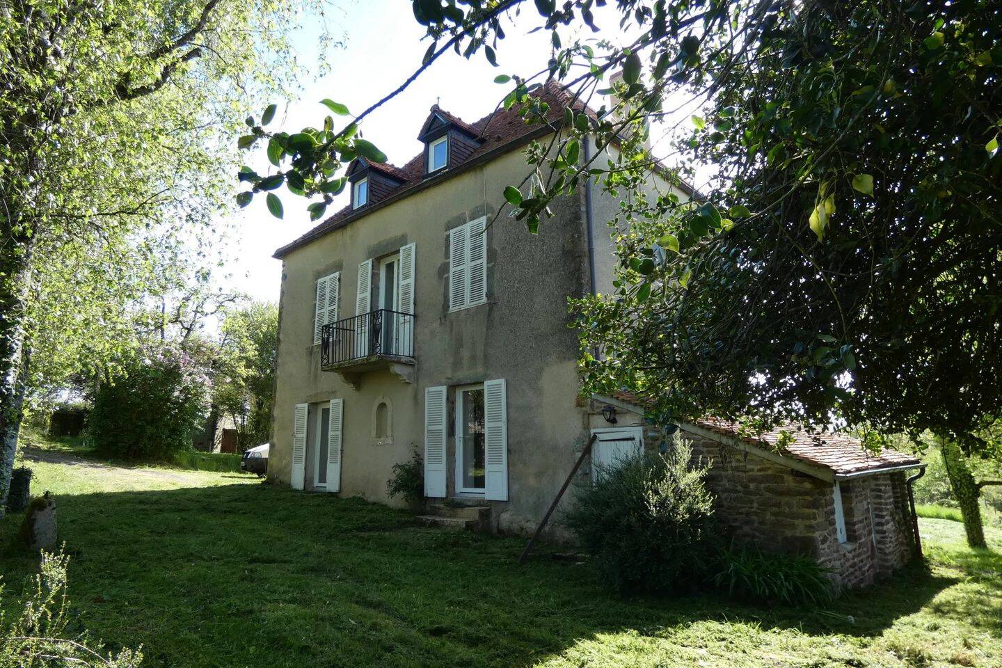 Maison 5 pièces 76 m² · à Saint-Pierre-de-Varennes · 76 m² · 199 650 €