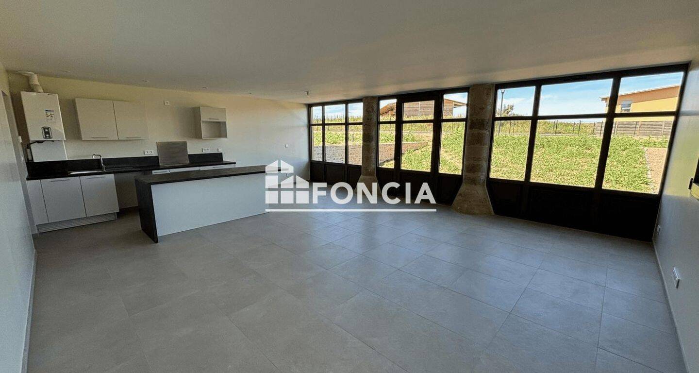 Appartement 5 pièces 153 m² · à Dardilly · 152,6 m² · 2 014 €