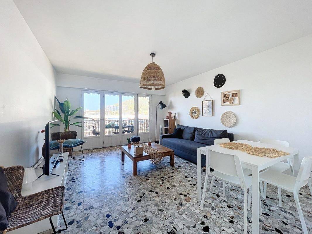 Appartement 3 pièces 69 m² · à Ajaccio · 69 m² · 1 100 €/mois