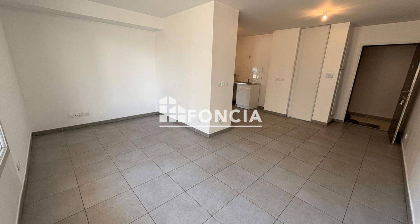 Appartement 2 pièces 49 m² · à Villeurbanne · 48,7 m² · 701 €