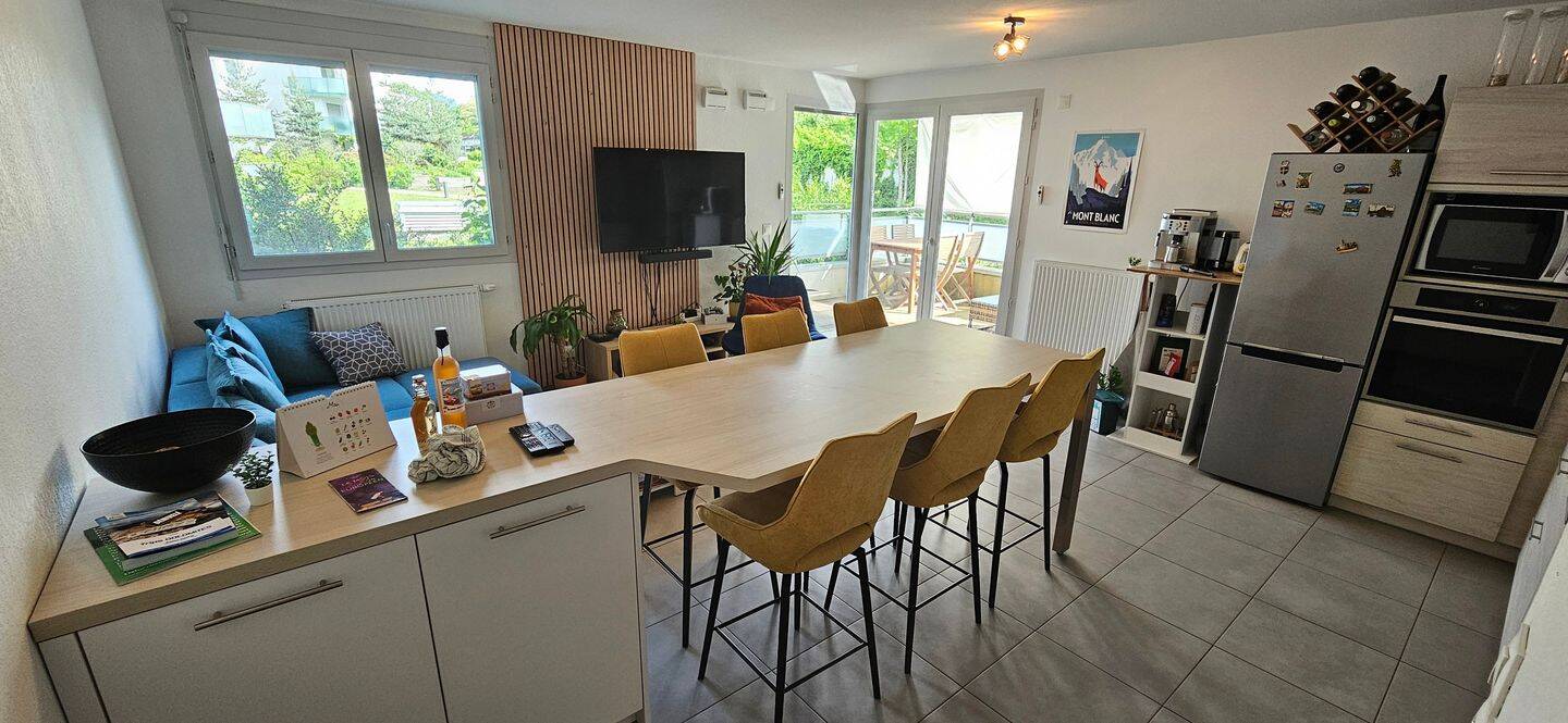 Appartement 3 pièces 66 m² · à Annecy · 66 m² · 1 493 €