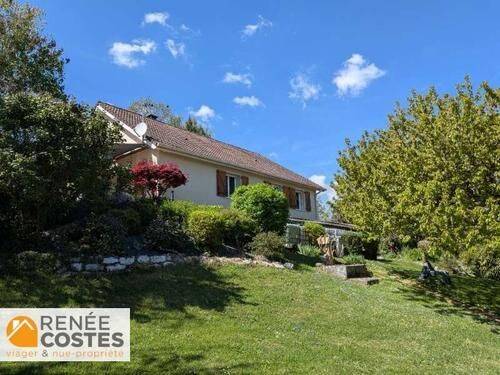Maison 4 pièces 104 m² · à Chambéry · 104 m² · 49 800 €