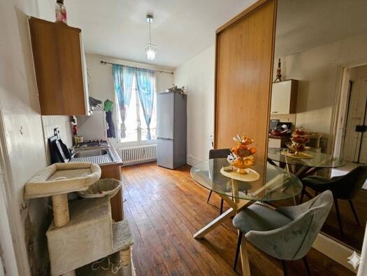 Appartement à vendre 185 500 € 3 pièces 1 chambre 43,2 m² 3ème étage Le Raincy 93340