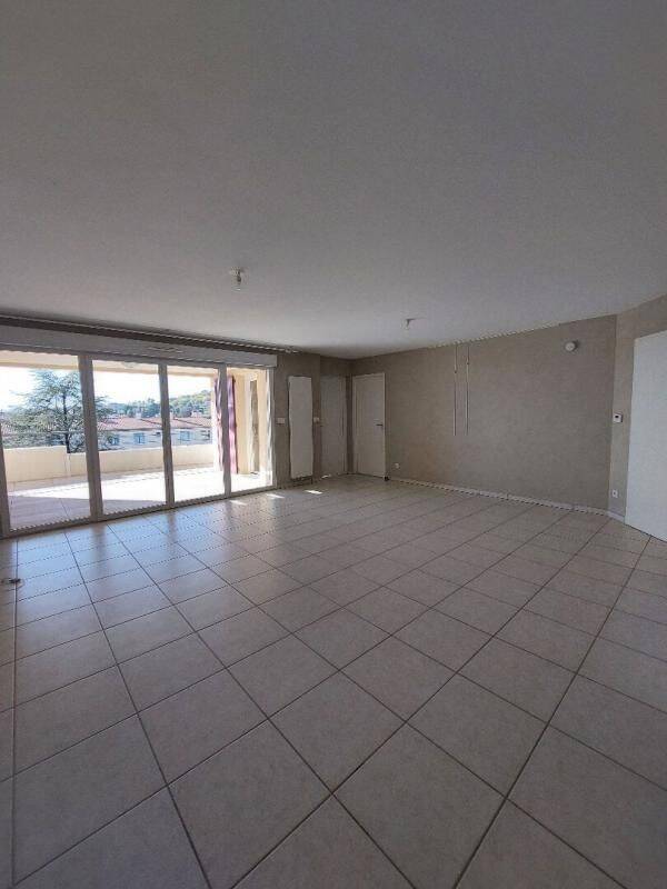Appartement 3 pièces 91 m² · à Manosque · 90,6 m² · 1 150 €