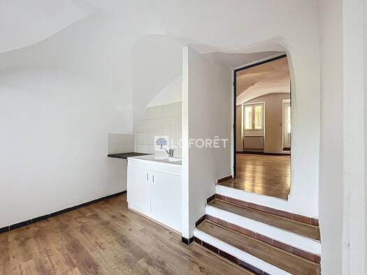 Maison de ville à louer 700 € 5 pièces 4 chambres 94 m² Vinsobres 26110