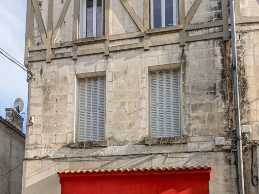 Immeuble à vendre 226 500 € 147 m² Châteauneuf-sur-Charente 16120