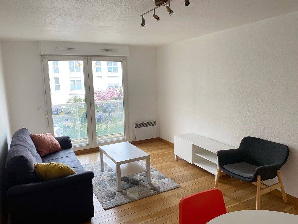 Appartement 2 pièces 47 m² · à Bordeaux · 47,4 m² · 896 €