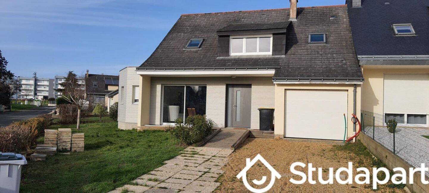 1 pièce 11 m² · à Saint-Barthélemy-d'Anjou · 11 m² · 465 €