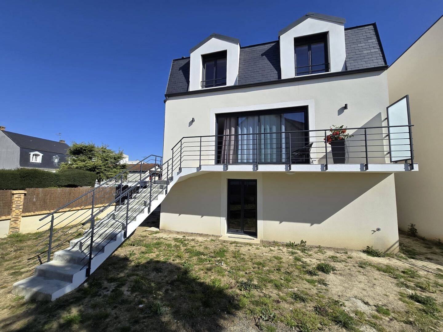 Maison 7 pièces 169 m² · à Chennevières-sur-Marne · 169 m² · 645 000 €
