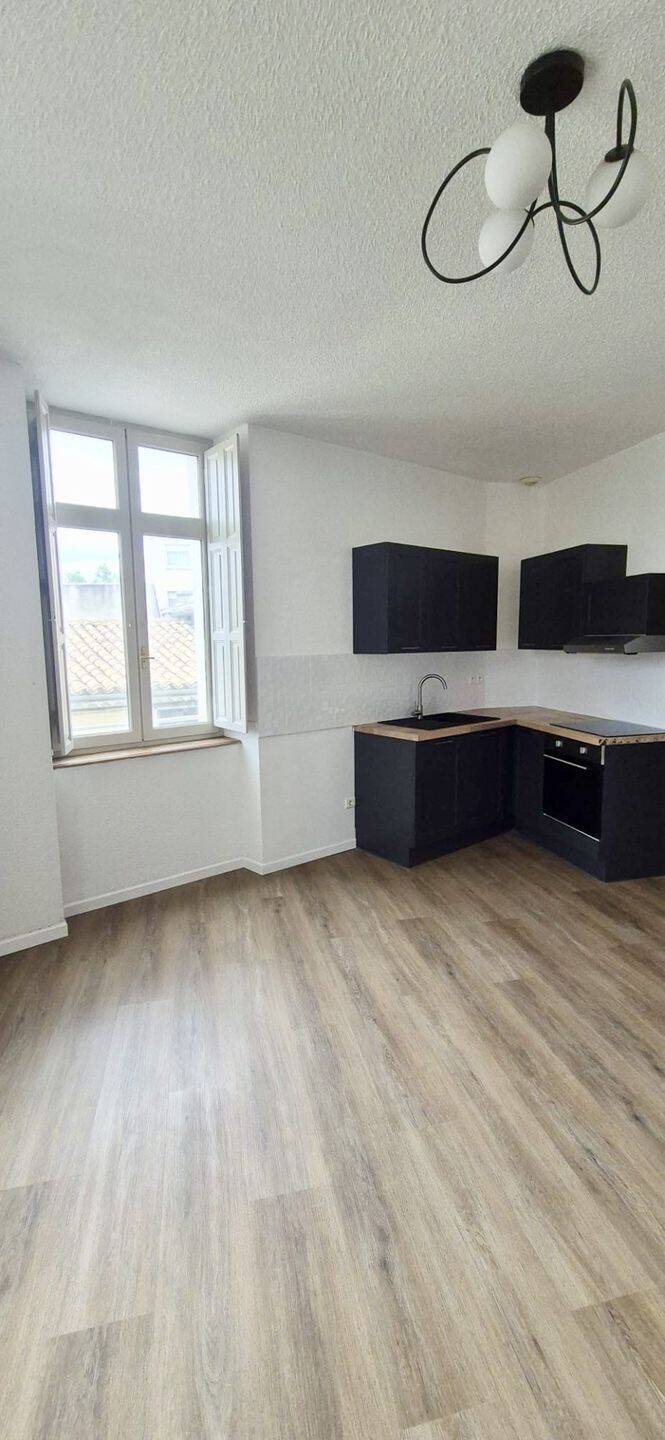 Appartement 2 pièces 35 m² · à Castelnaudary · 35 m² · 460 €