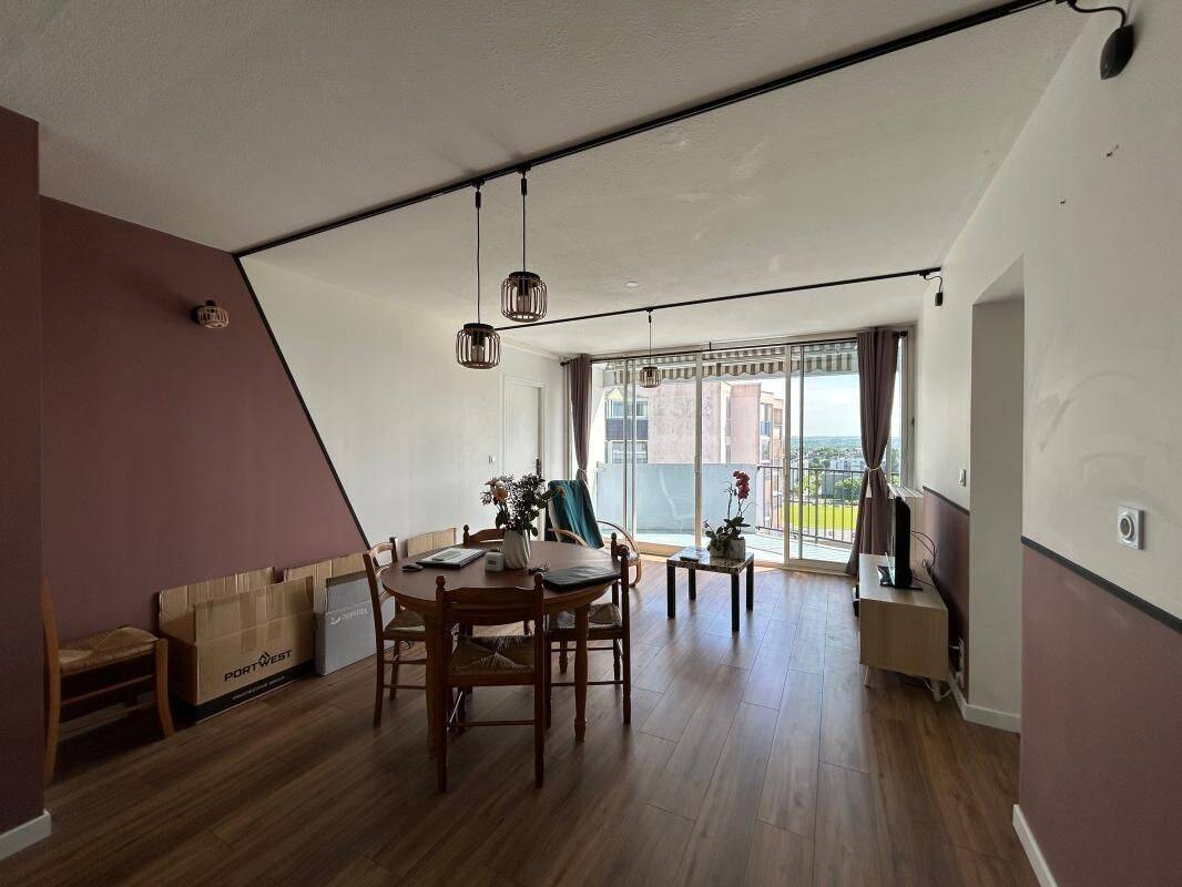 Appartement 4 pièces 79 m² · à Vannes · 79,1 m² · 1 050 €
