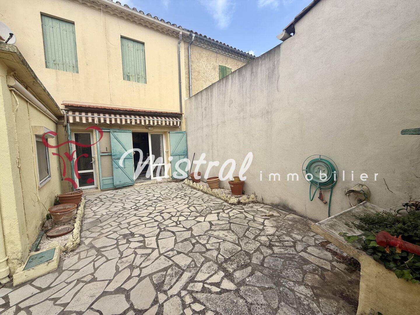 Maison 6 pièces 133 m² · à Aigues-Mortes · 132,6 m² · 525 000 €