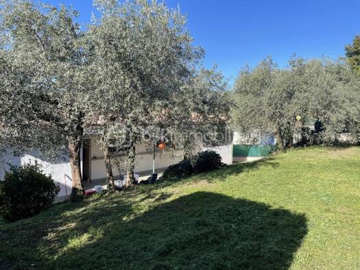 Maison à vendre 294 000 € 5 pièces 4 chambres 110 m² 588 m² de terrain Montée des Richesses-Saint Lazare Manosque 04100