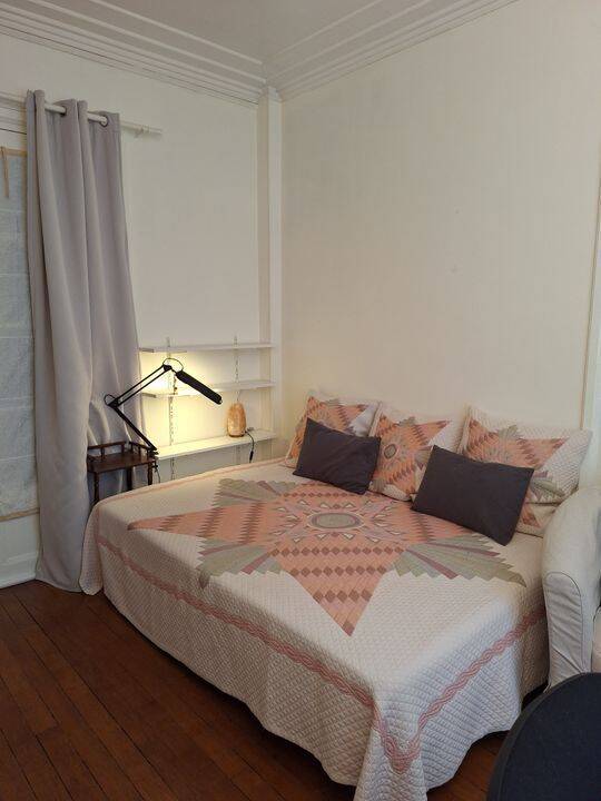 Appartement 1 pièce 12 m² · à Paris 7ème Arrondissement · 12 m² · 750 €/mois
