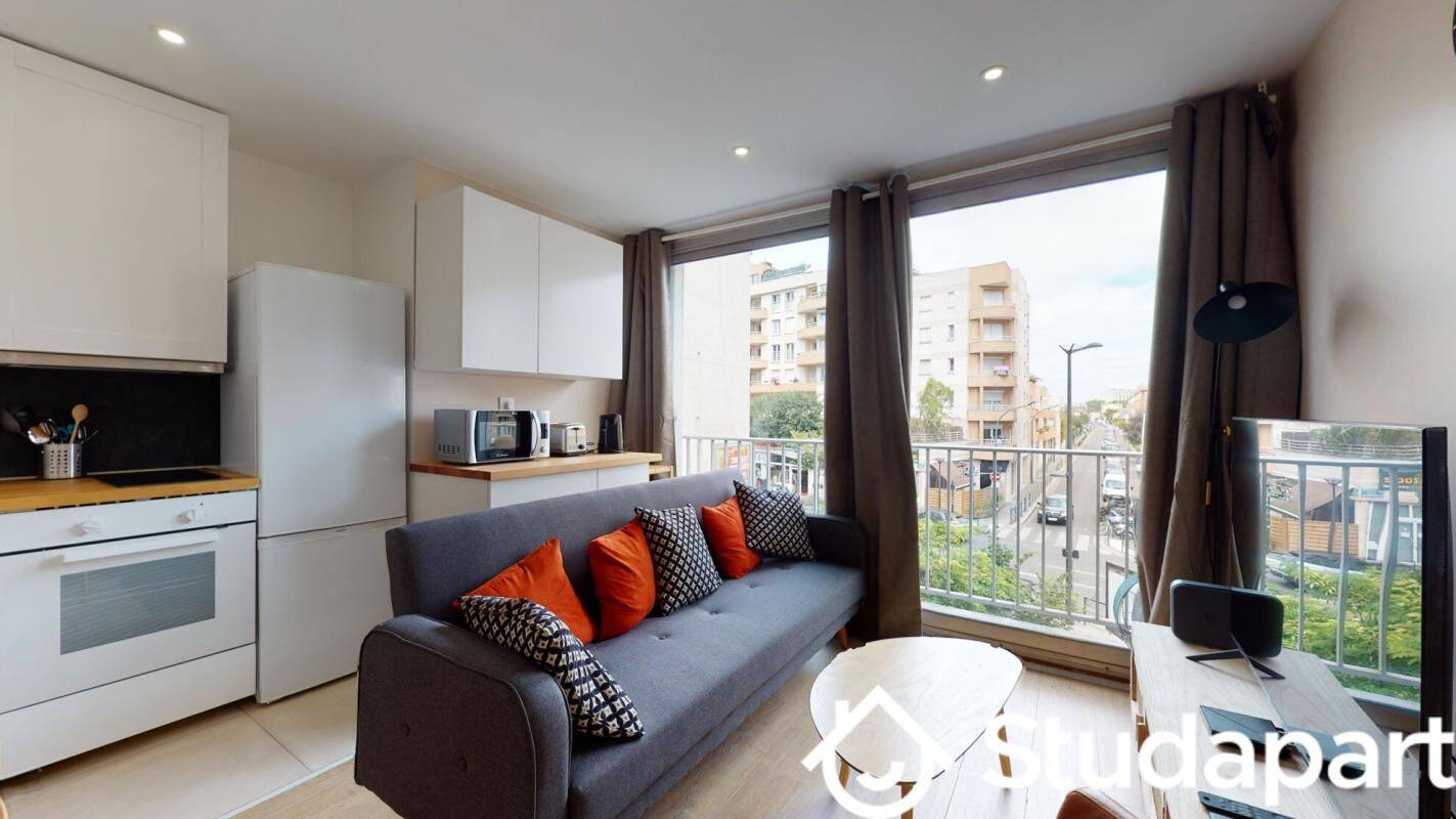 1 pièce 10 m² · à Bois-Colombes · 10 m² · 696 €