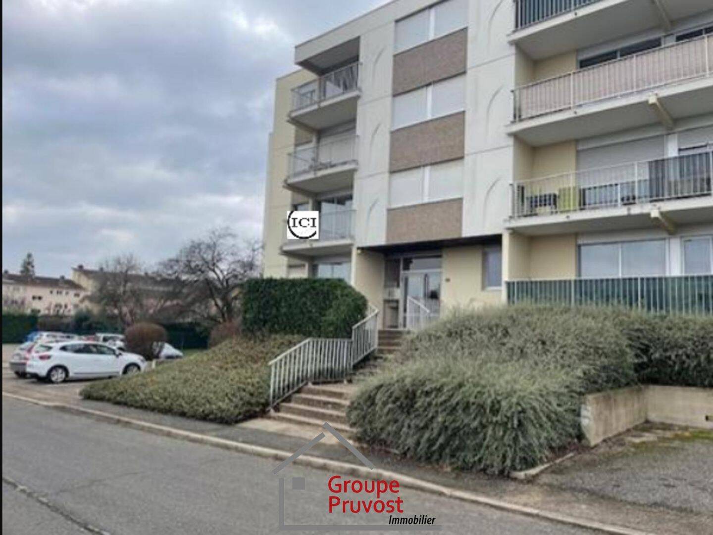Appartement 4 pièces 70 m² · à Mâcon · 70 m² · 690 €