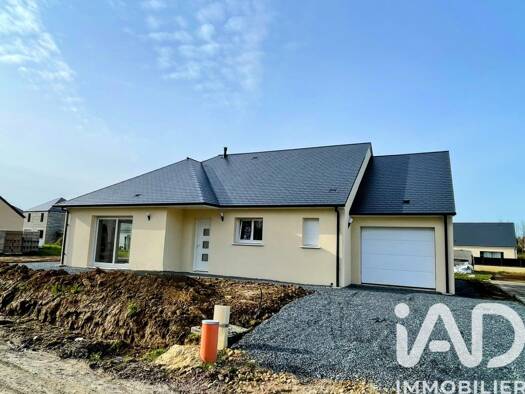Maison de plain-pied à vendre 318 000 € 4 pièces 3 chambres 99 m² 467 m² de terrain Ryes 14400