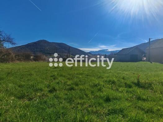 Terrain constructible à vendre 110 000 € 534 m² de terrain Chirens 38850