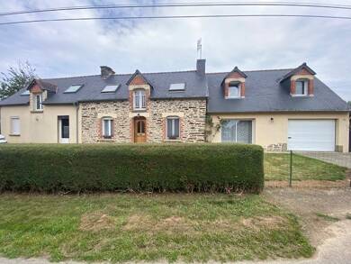 Mas à vendre 228 800 € 9 pièces 5 chambres 214 m² 3 000 m² de terrain Plumieux 22210