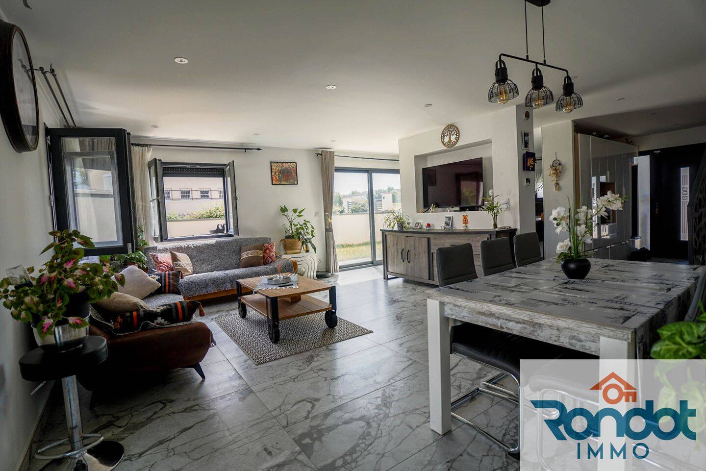 Maison 6 pièces 137 m² · à Is sur Tille · 137 m² · 310 000 €