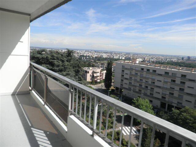 Appartement 3 pièces 63 m² · à Caluire-Et-Cuire · 63 m² · 908 €