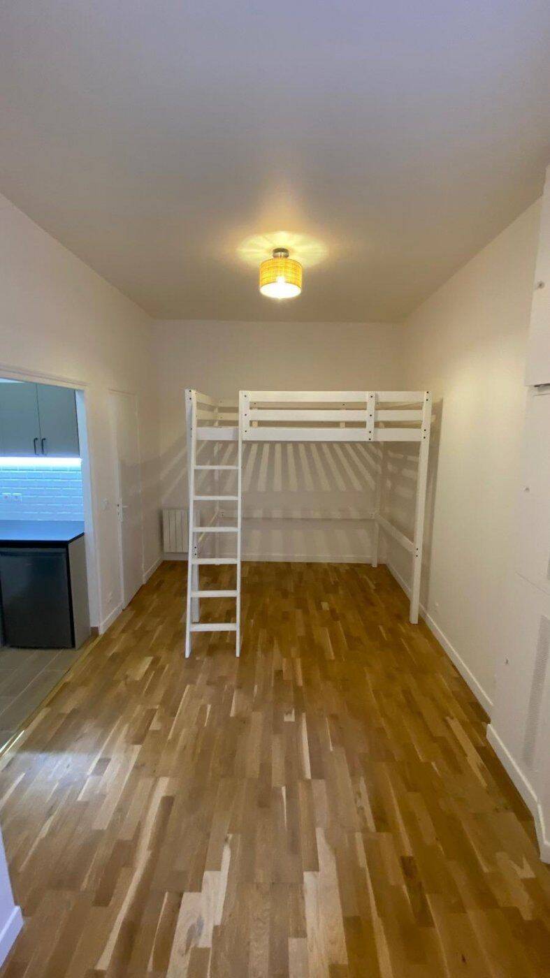 Appartement 1 pièce 24 m² · à Paris 6ème Arrondissement · 23,8 m² · 1 241 €