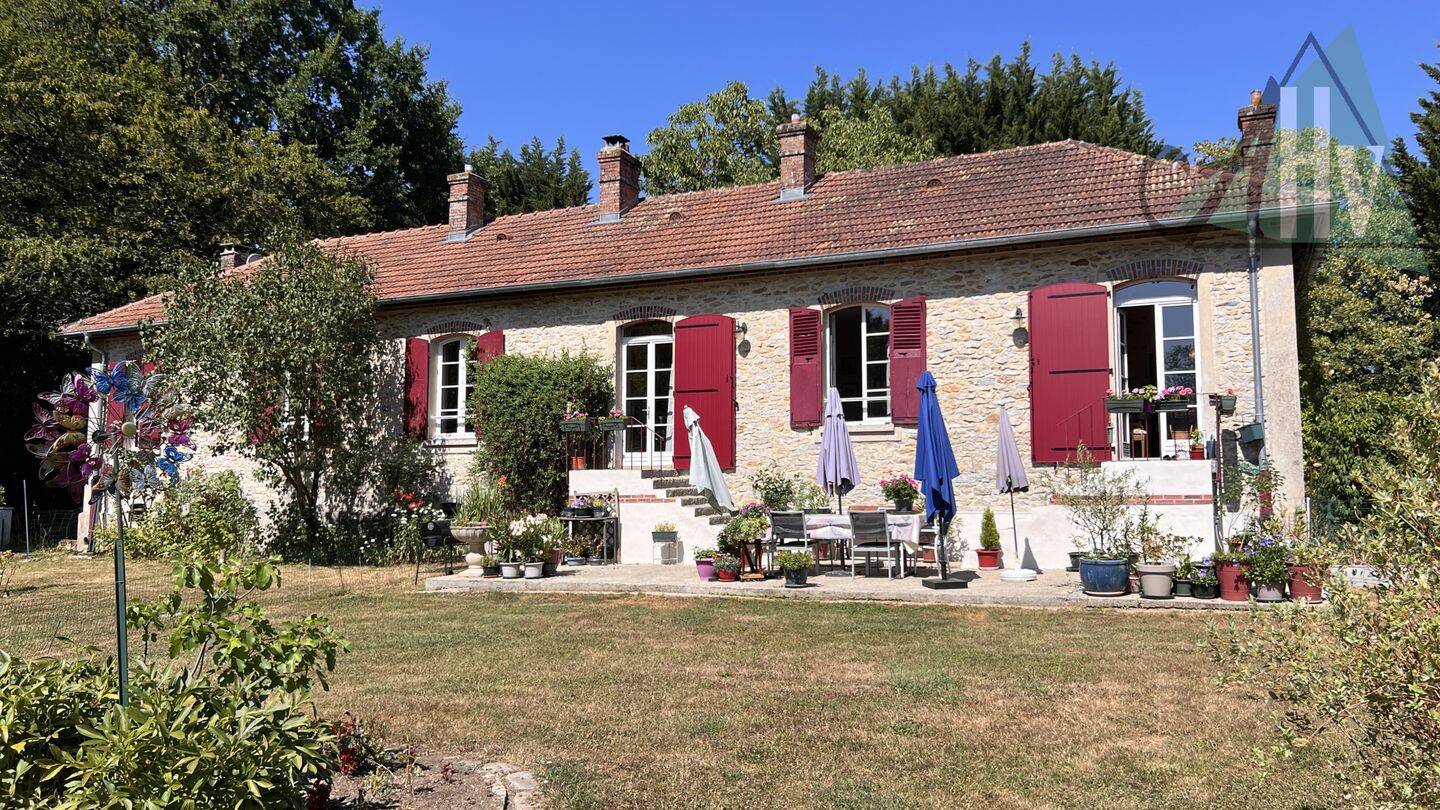 Maison 4 pièces 140 m² · à Coutençon · 140 m² · 365 000 €