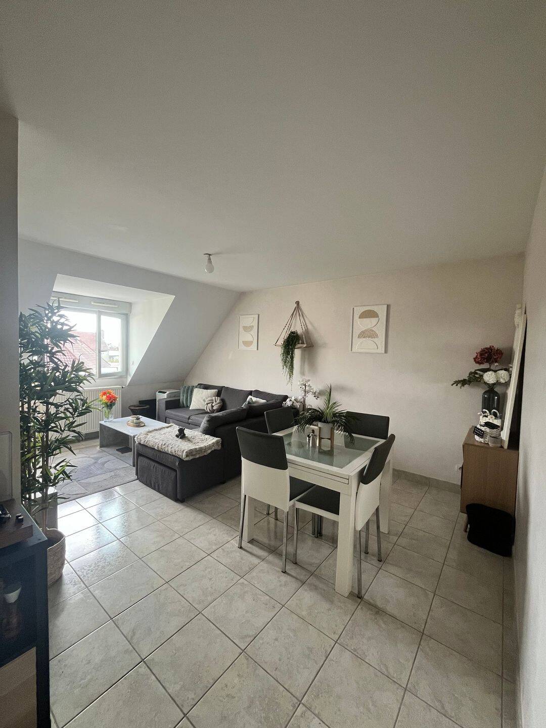 Appartement 2 pièces 46 m² · à Dijon · 46 m² · 660 €/mois